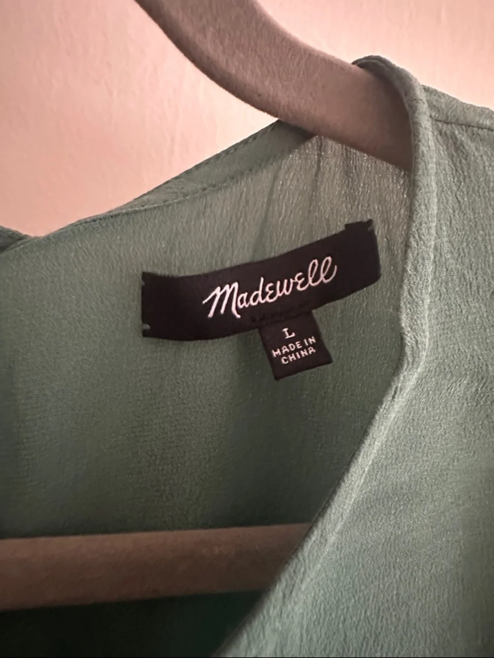 Madewell Emerald Green silk Short Sleeve Tie-Front Blouse - Picture 2 of 5